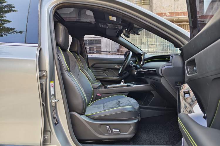 Used Haval LHERY 2021 GT Edition 1.5T Platinum Rabbit
