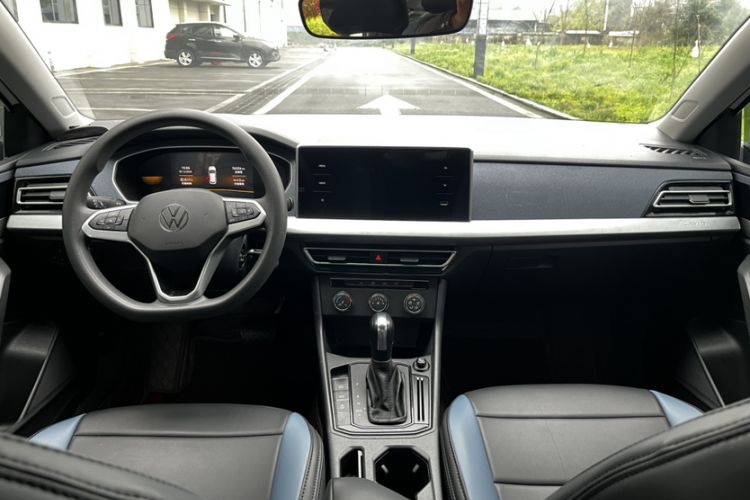 Used Volkswagen Lavida 2024 1.5L Automatic DeYi Edition Interior 1