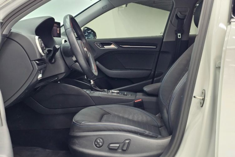 Used Audi A3 2019 Sportback 35 TFSI Fashion Edition China VI Emission Standard