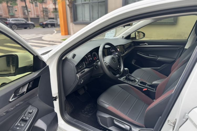 Used Volkswagen Bora 2021 1.5L Automatic Comfort Smart Connect Edition Interior 7