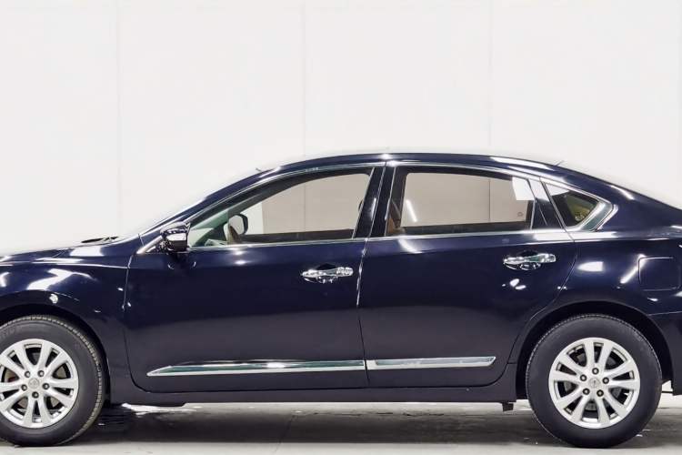 Used Nissan Teana 2013 2.0L XL Comfort Edition Exterior 9