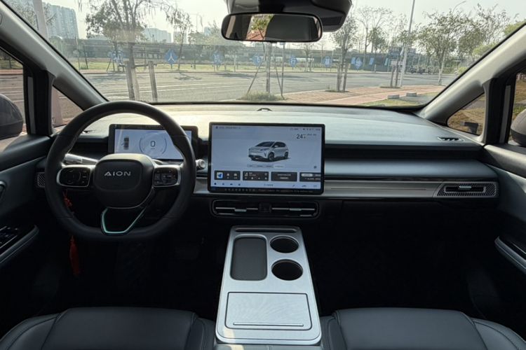 Used AION Y 2023 Plus 510 Smart Edition