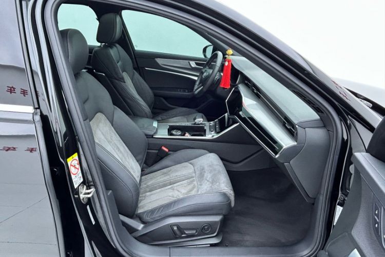 Used Audi A6L 2021 40 TFSI Luxury Dynamic Edition Right Front Seat