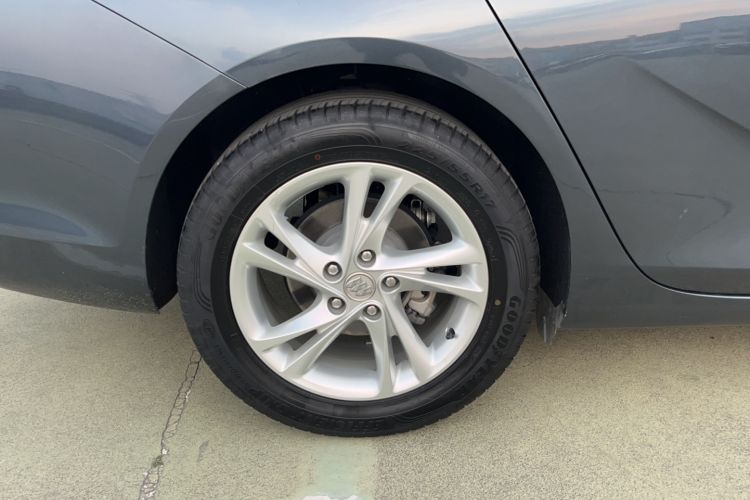 Used Buick Regal 2020 552T Luxury Version
