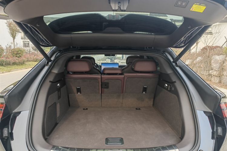 Used Denza Z9GT 2024 1100 Four-Wheel Drive Max Edition Trunk