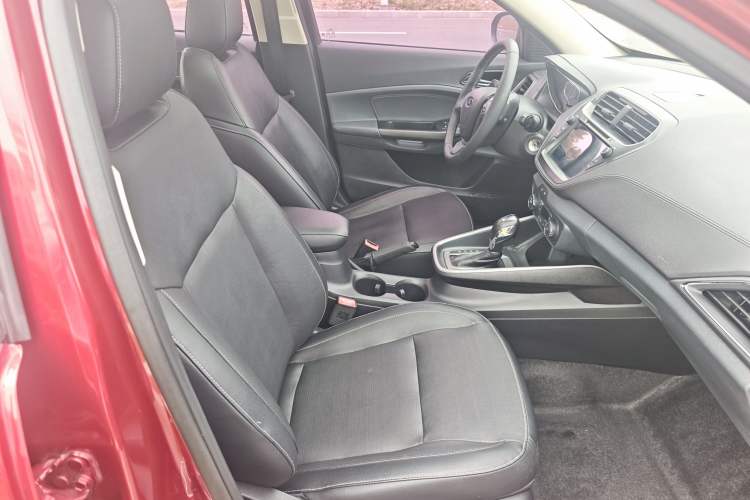 Used Ford Escort 2017 Happiness Edition 1.5L Automatic Fashion Version