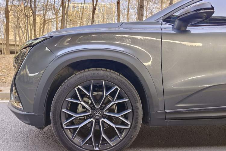 Used CHANGAN UNI-T 2022 1.5T Prestige Version Exterior 6