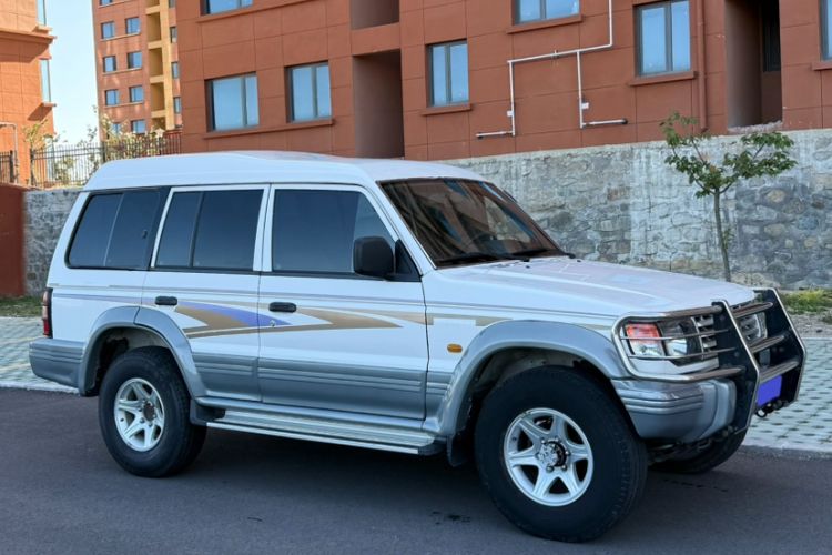 Used Leopaard 6481 2014 2.2L Manual 4x4