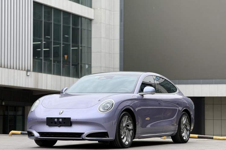 Used ORA Lightning Cat 2022 555 km Luxury Edition