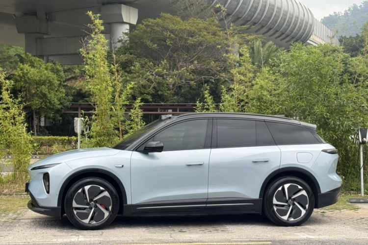 Used Nio ES6 2023 75 kWh
