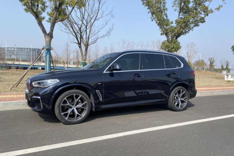Used BMW X5 2022 xDrive 40Li M Sport Package
