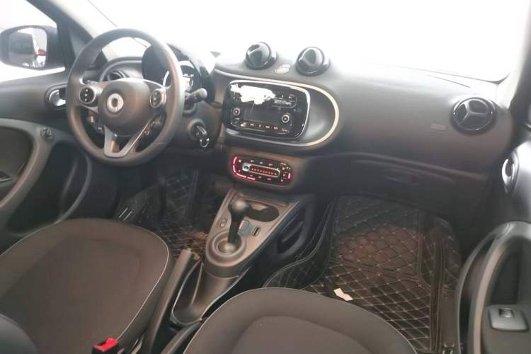 Used smart forfour 2018 1.0L 52kW Passion Edition