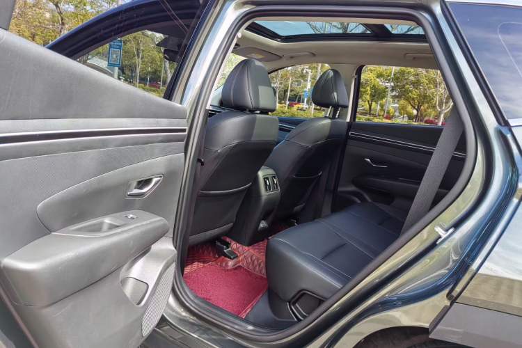 Used Hyundai Tucson 2023 Tucson L 1.5T Automatic Two-Wheel Drive DLX Luxury Edition Interior 3