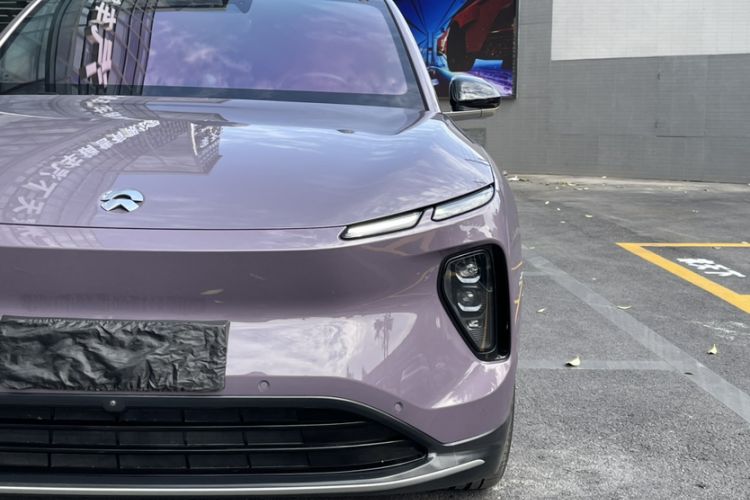 Used Nio EC6 2024 100 kWh
