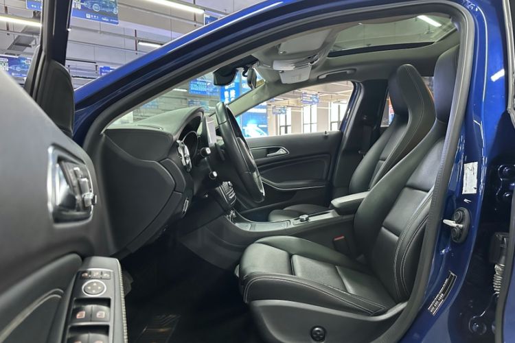 Used Mercedes-Benz GLA 2017 GLA 200 Fashion Model