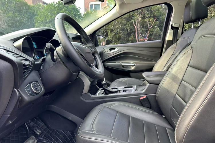 Used Ford Kuga 2017 EcoBoost 180 Two-Wheel-Drive Tiger Leap Model