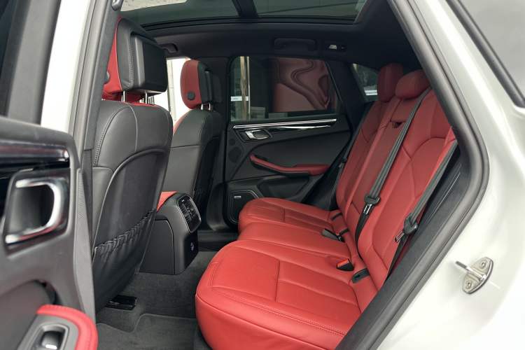 Used Porsche Macan 2022 Macan S 2.9T