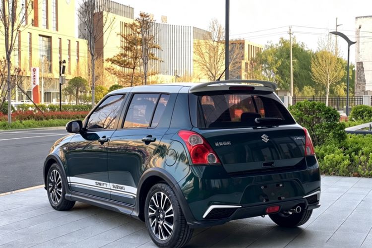 Used Suzuki Swift 2016 1.5L Manual Fashion Edition Cool Play Version Exterior 2