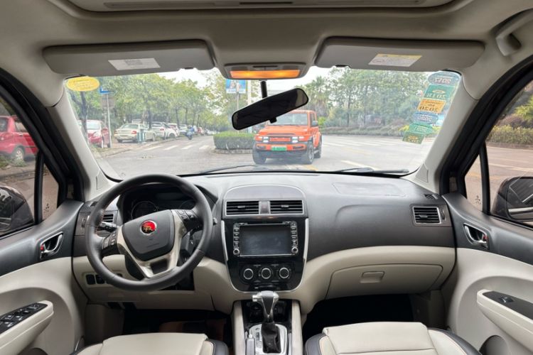 Used FORTHING Joyear XV 2016 1.6L CVT Luxury Model
