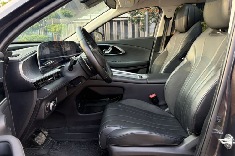 Used EXEED Lingyun 2024 400T Four-Wheel Drive Star Prestige Edition
