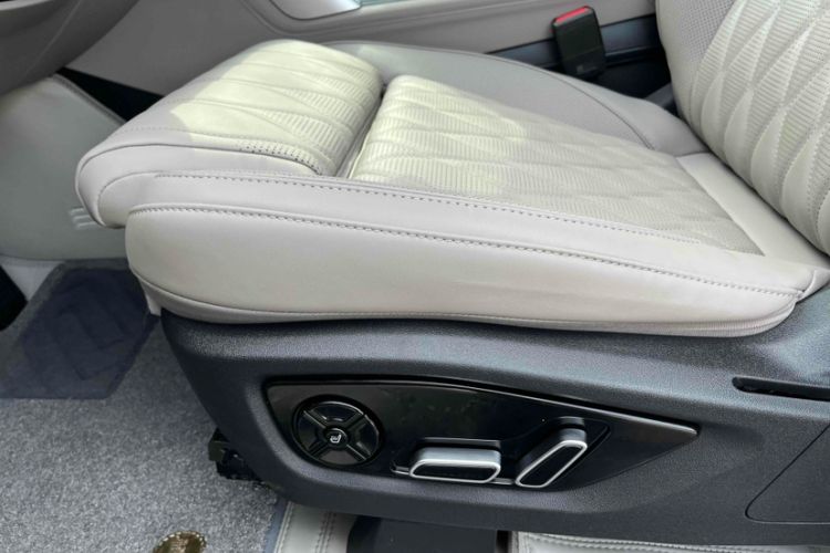 Used BYD Tang New Energy 2024 DM-i Glory Edition 112KM Flagship Model