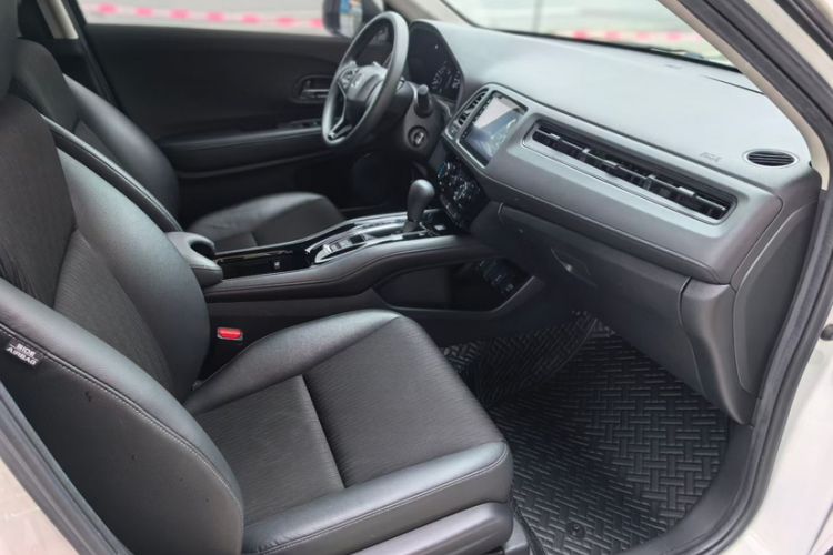 Used Honda Vezel 2020 1.5L CVT Pioneer Edition