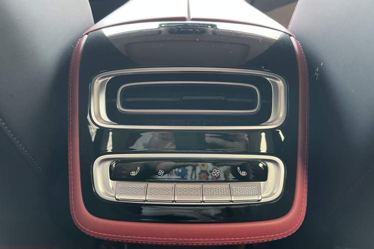 Used EXEED Stellar 2023 400T Two-Wheel Drive Luxury Edition