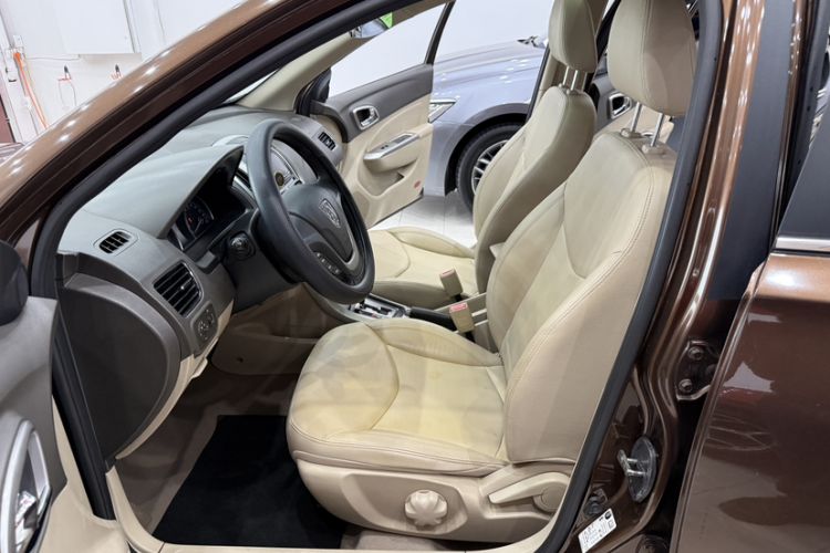 Used Baojun 630 2014 1.5L Automatic Elite Model