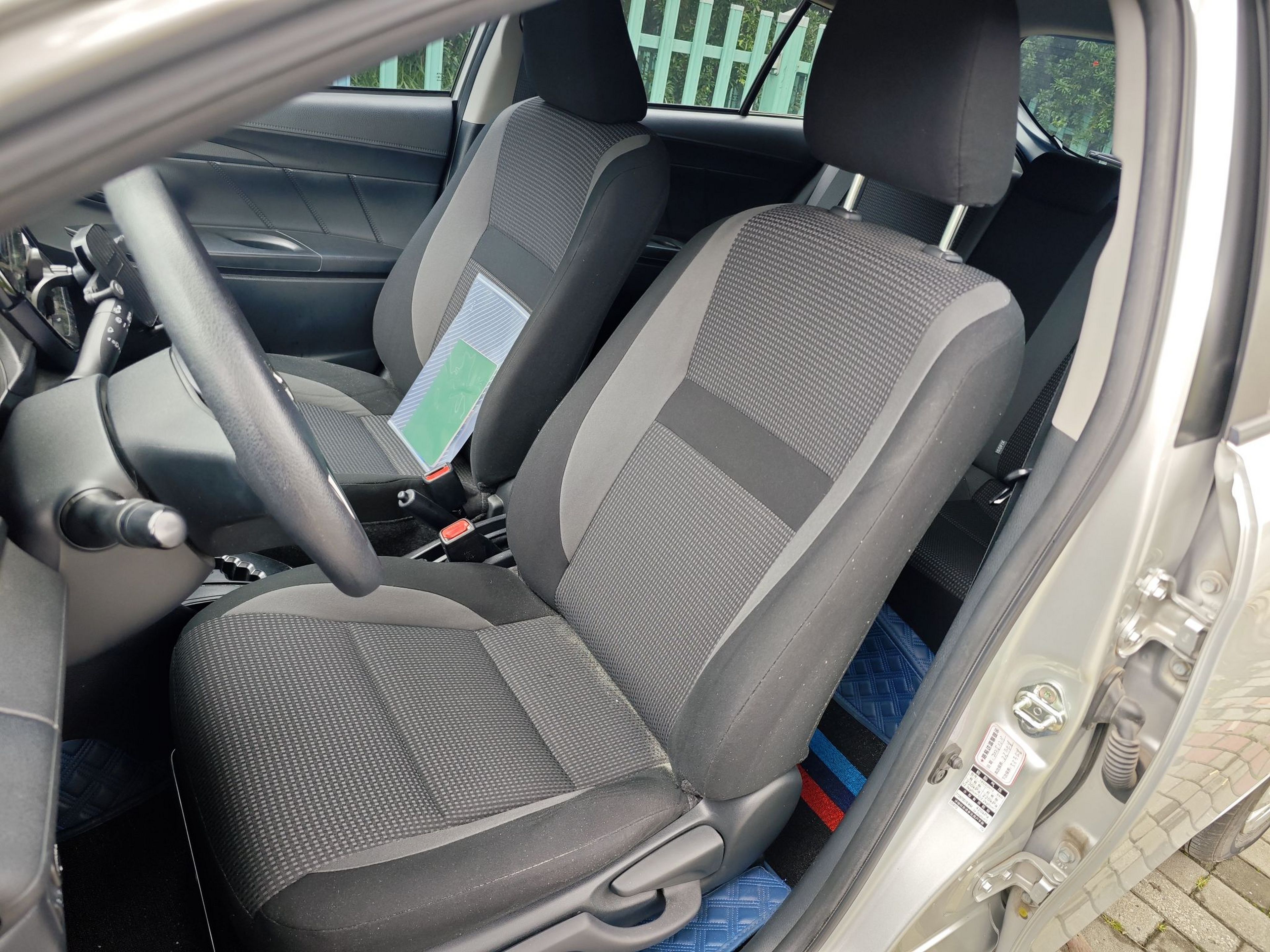 Interior delantero
