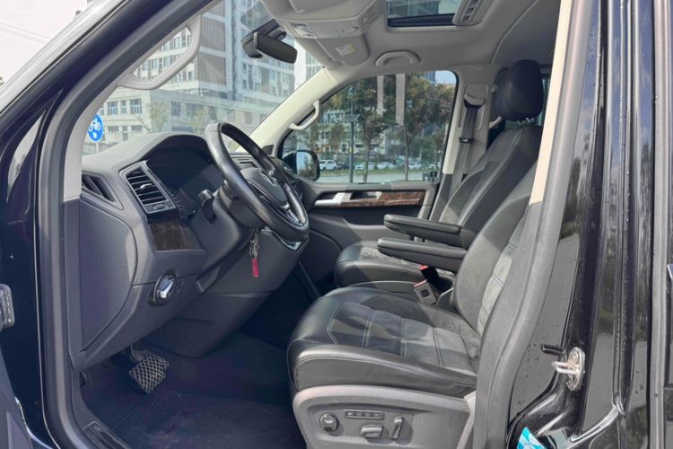 Used Volkswagen Multivan 2019 2.0 TSI 4x4 Prestige Edition 7-Seater
