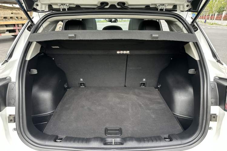 Used Jeep Compass 2017 200T Automatic Family Edition Interior 12