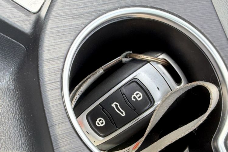 Used Geely Auto Vision 2020 Revised Version 1.5L CVT Asian Games Edition Interior 6