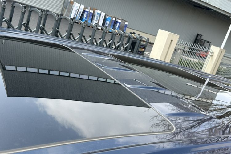 Used VOYAH Dream 2025 PHEV Four-Wheel Drive Prestige Kunpeng Edition
