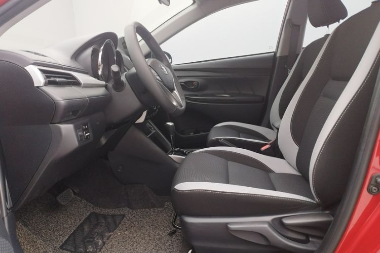 Used Toyota YARiS L Zhi Xuan 2022 1.5L CVT Leading PLUS Edition