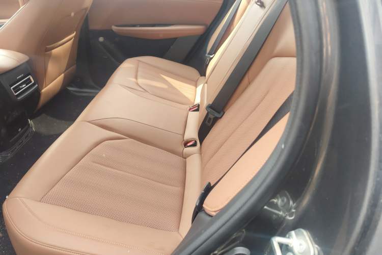 Used Changan UNI-Z 2025 1.5T Premium Edition