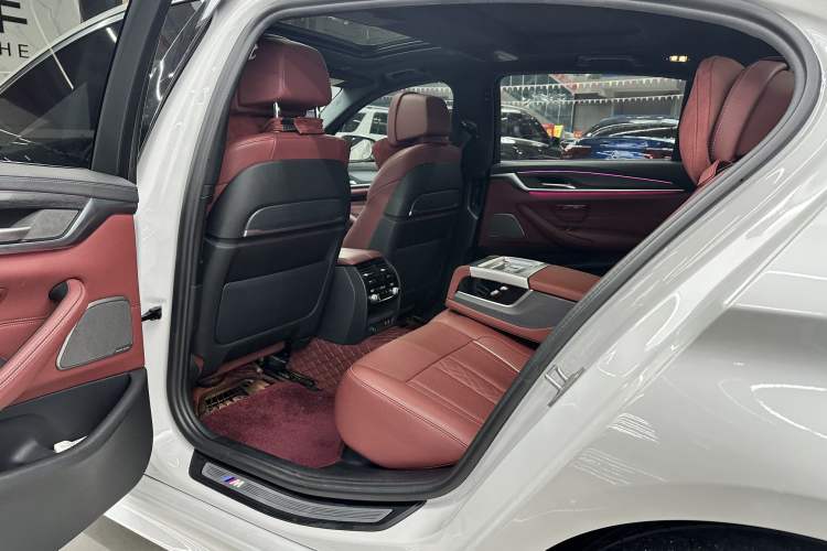 Used BMW 5 Series 2022 Restyled 530Li Luxury Edition M Sport Package