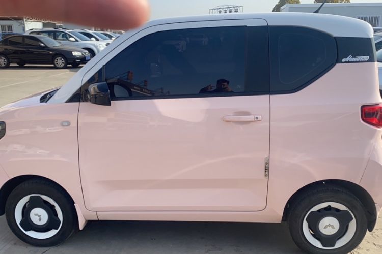 Used Wuling Hongguang MINIEV 2021 Macaron Fashion Model Lithium Iron Phosphate