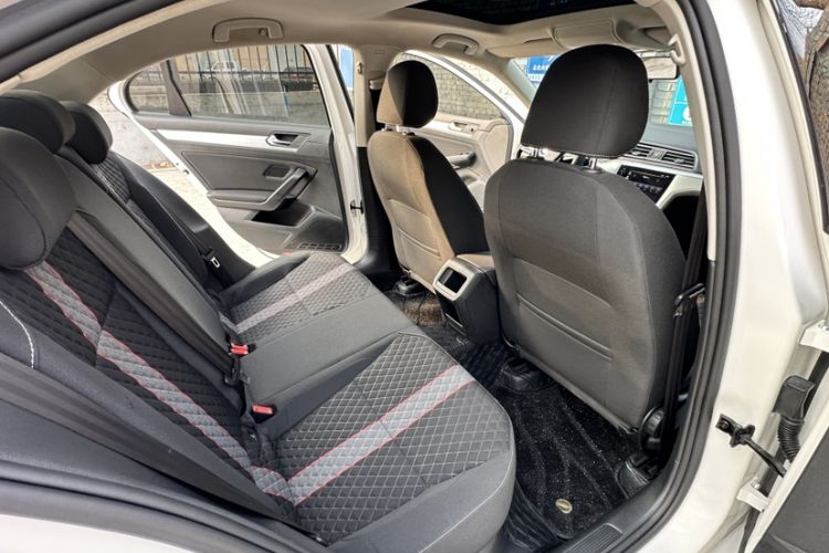 Used Volkswagen Lamando 2021 230TSI DSG Fashion Edition
