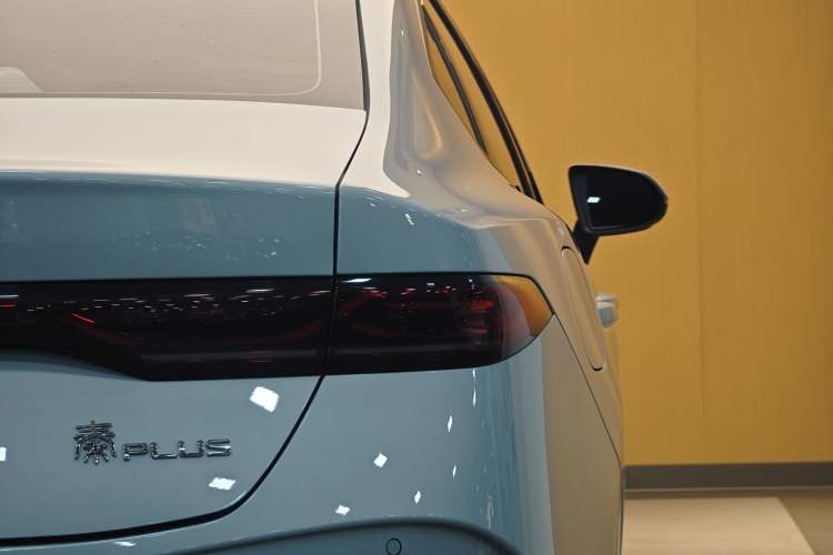 Used BYD Qin PLUS 2025 DM-i Smart Drive 55KM Leading Model Exterior 12