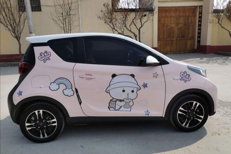 Used Chery New Energy Little Ant 2022 Restyled Version Sweet Pink Edition Half-Sugar Version 28.8 kWh 30 kW 301 km