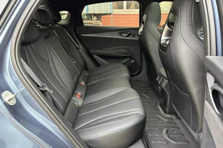 Used BYD Seal 06 New Energy 2025 DM-i Smart Drive 120KM Deluxe Model Interior 2