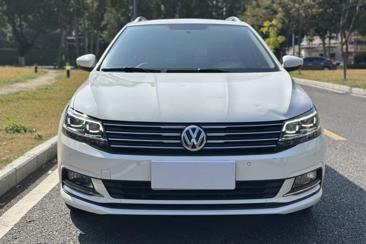 Used Volkswagen Gran Lavida 2017 230TSI DSG Comfort Edition