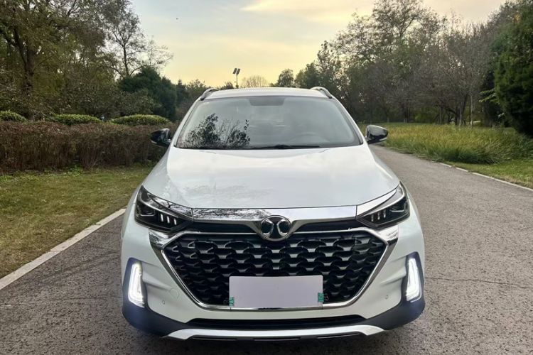 Used BAIC Beijing X5 2019 1.5T CVT Elite Version China VI
