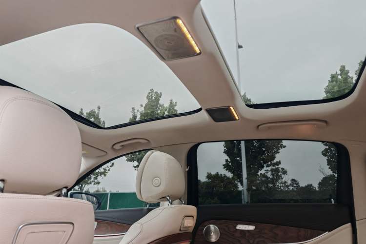 Used Mercedes-Benz E-Class 2018 Facelifted E 300 L Stylish Version
