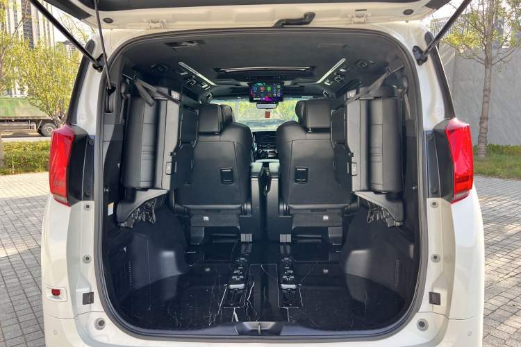 Used Toyota Alphard 2021 Dual-Engine 2.5L Prestige Edition