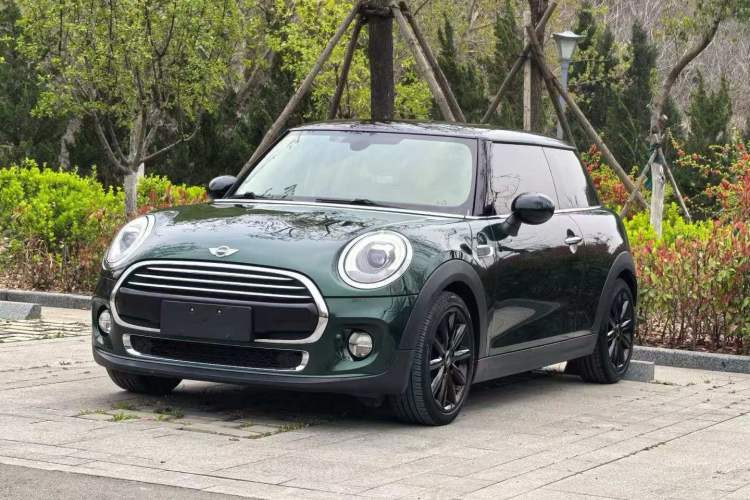 Used MINI 2016 1.5T COOPER Avant-Garde