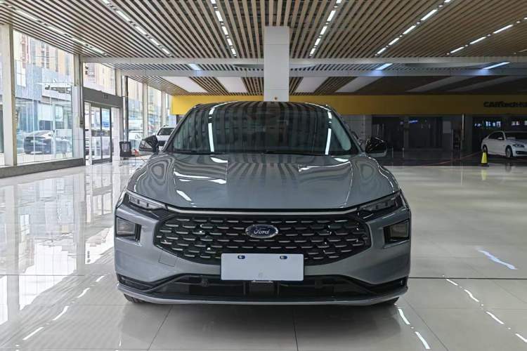 Used Ford Mondeo 2022 Restyled EcoBoost 245 Luxury Version Exterior 1