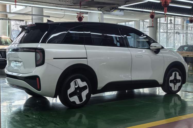 Used ARCFOX Kaola 2023 Family Edition