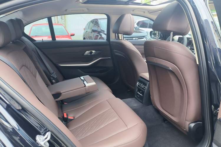 Used BMW 3 Series 2023 325Li M Sport Package
