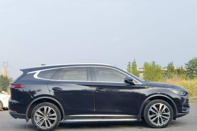 Used BYD Tang 2018 2.0T Automatic Smart Connect Prestige 7-Seater China V Standard